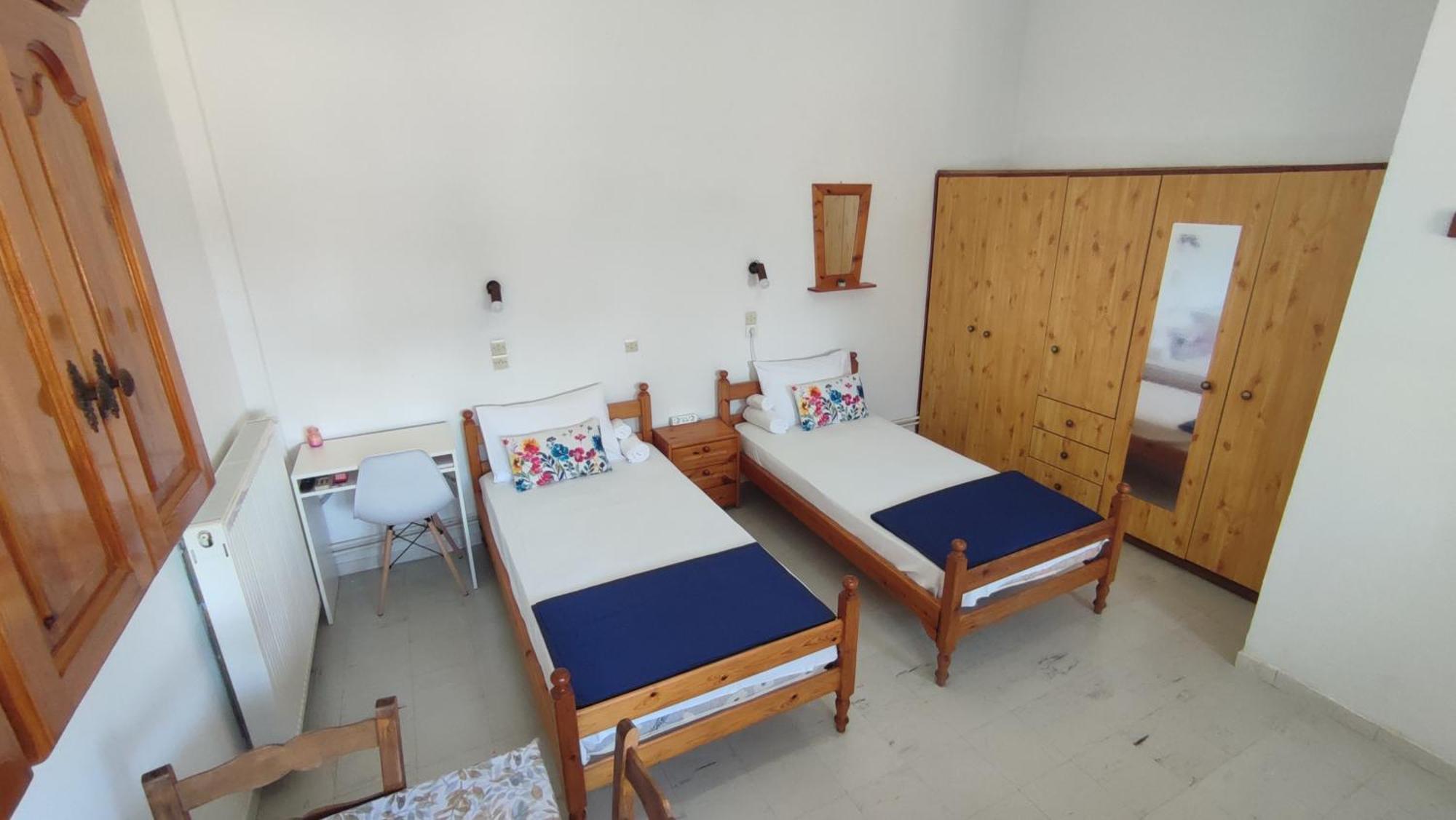 Petralonia Apartment Mytilene Bagian luar foto