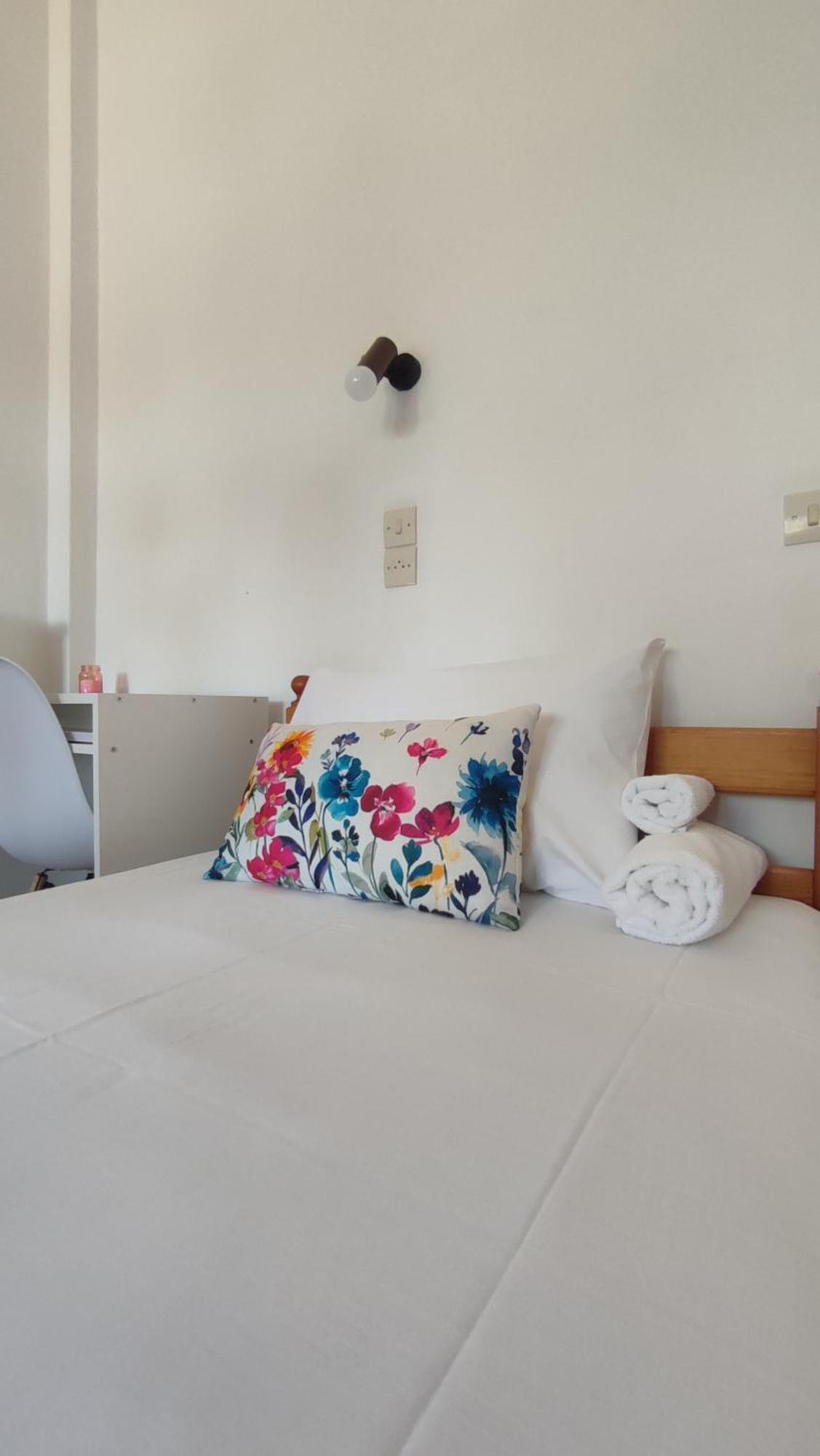 Petralonia Apartment Mytilene Bagian luar foto