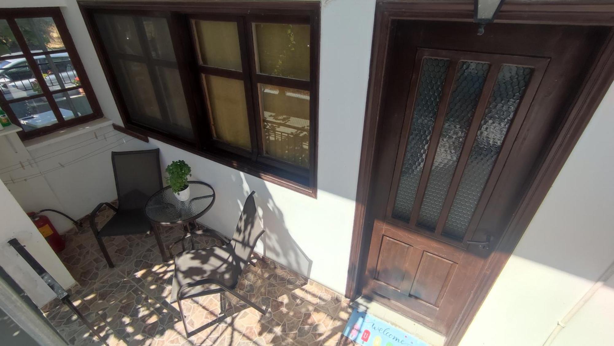 Petralonia Apartment Mytilene Bagian luar foto