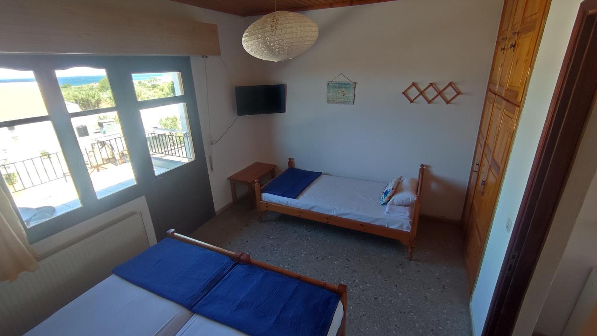 Petralonia Apartment Mytilene Bagian luar foto