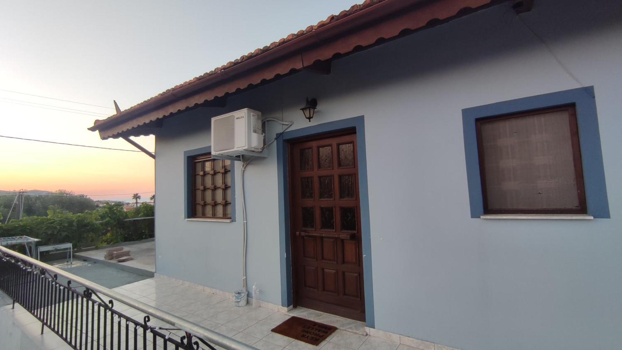 Petralonia Apartment Mytilene Bagian luar foto